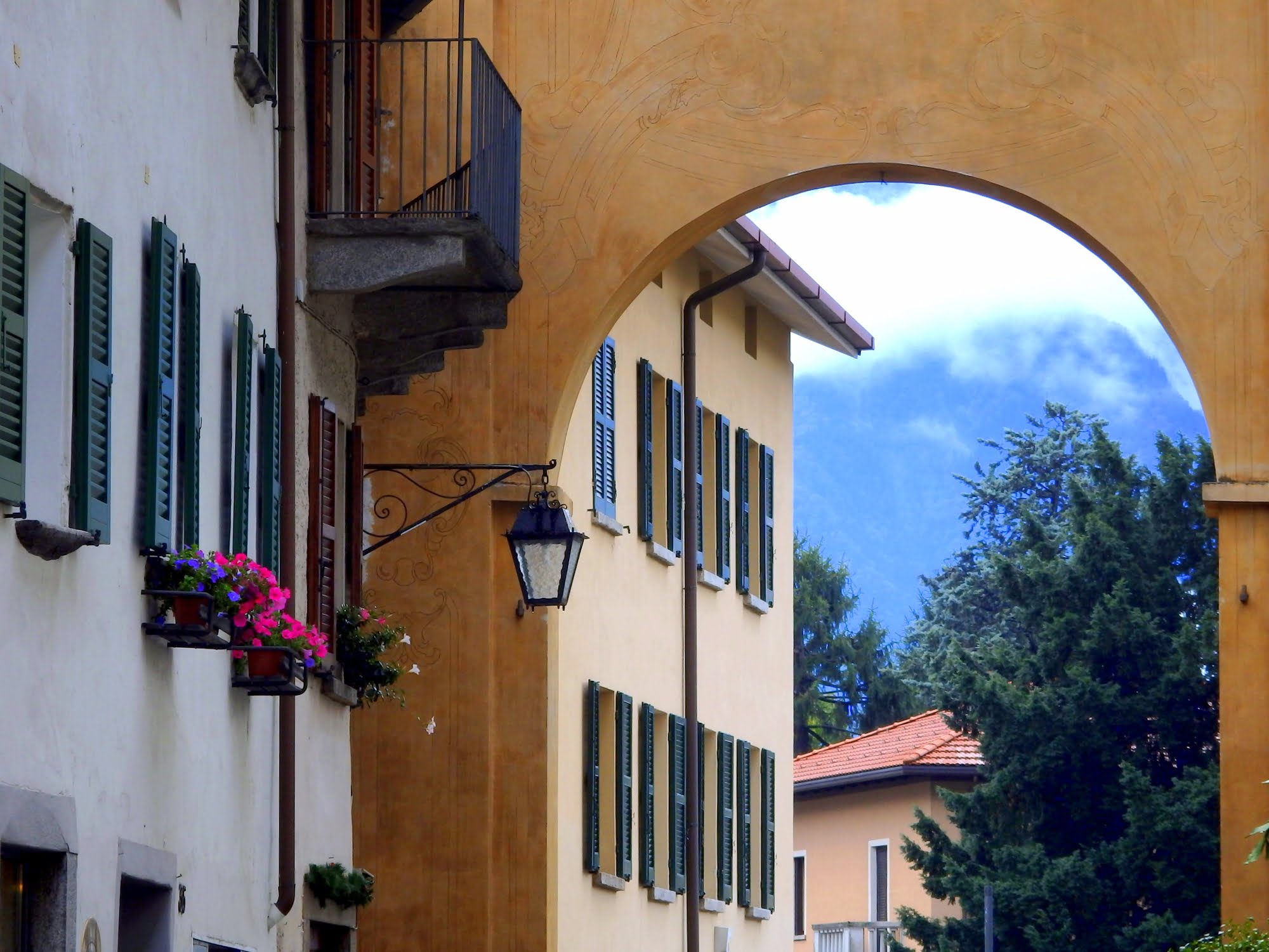 Lombardy Guide: 5 Things to Eat, See, and Do in Lombardy, Italy