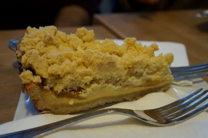 Bite Berlin Food Tour Apple Crumb Cake