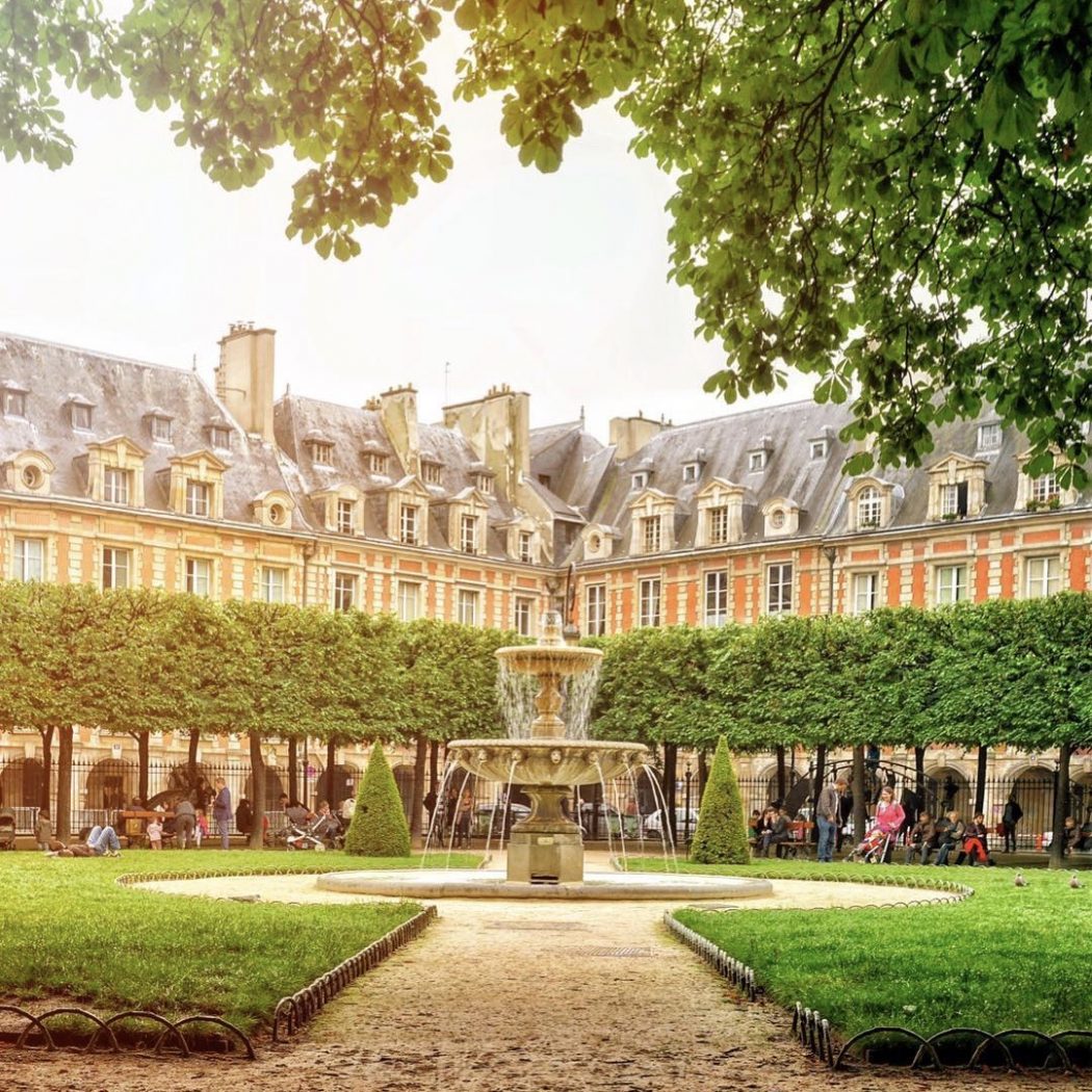 Balade Dans Le Marais Paris Visiter Quartier Du Marais BSBF
