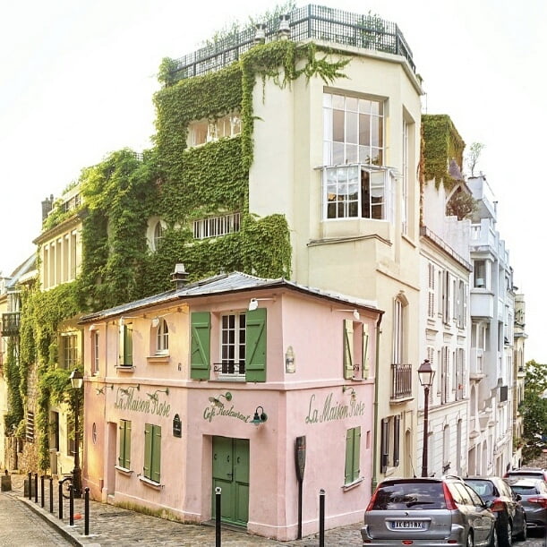 La Maison Rose in Montmartre, Paris