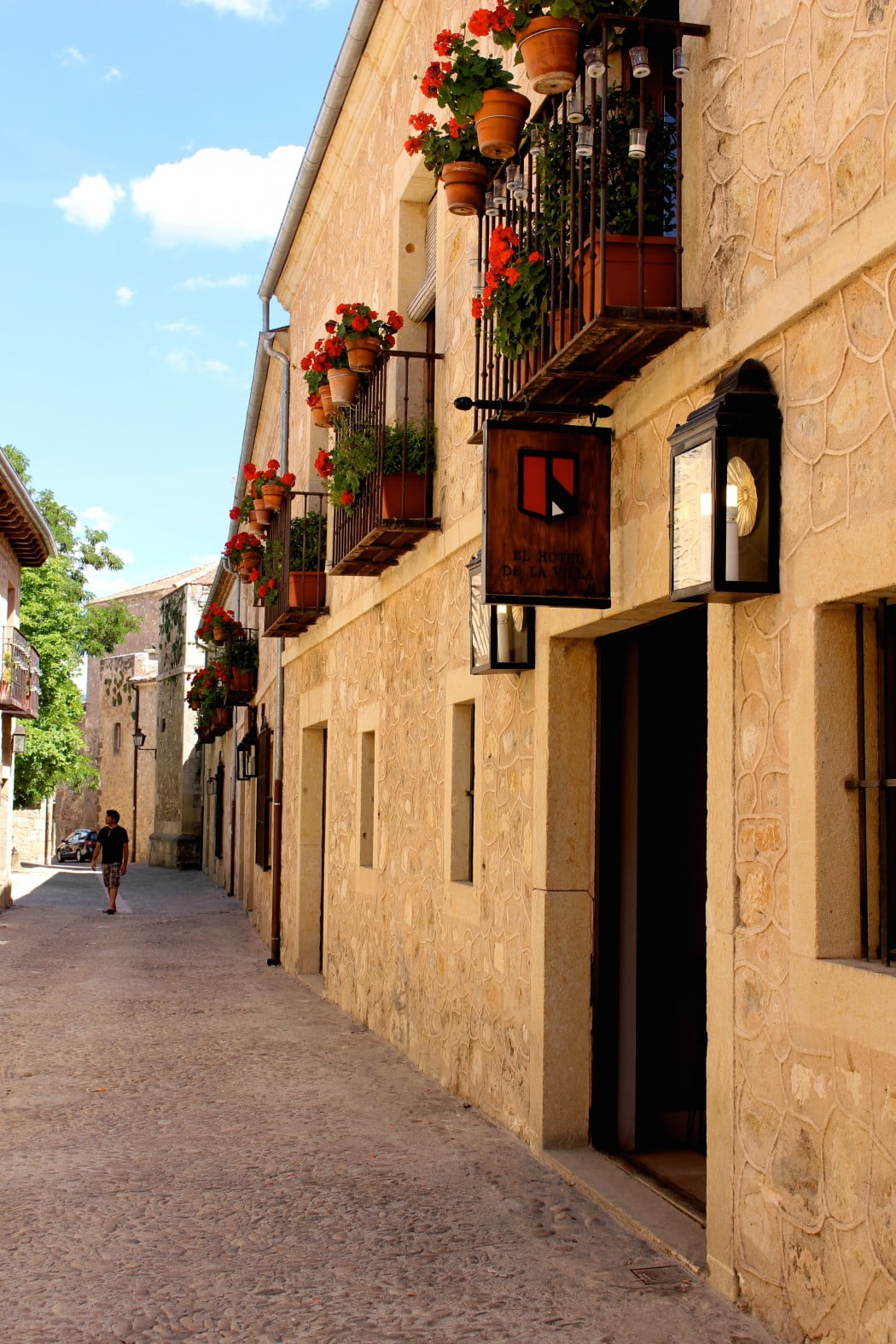 A charming day trip to Pedraza, Spain is best experienced on foot to soak it all in 