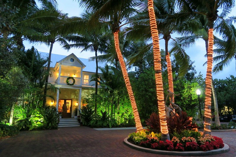 Christmas palm trees in Key West for a festive experience for travelers without the snow!