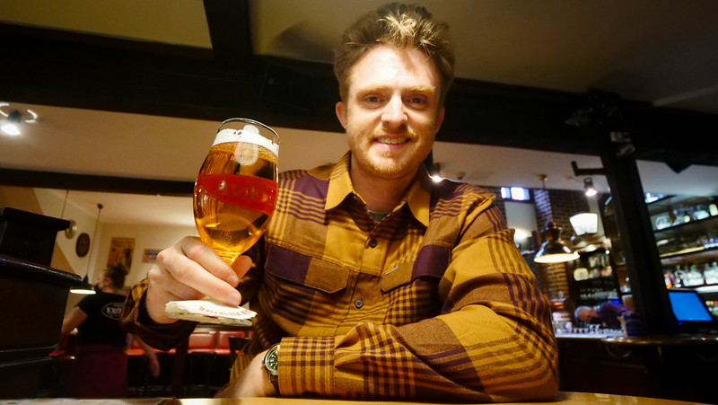 Enjoy dinner and drinks at Krone in Lüneburg, Germany with Nomadic Samuel doing a cheers prost and lving life to the maximum 