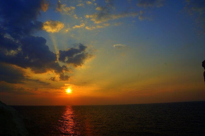 Gorgeous sunset visiting Israel maybe the ultimate free attraction for visitors Gorgeous sunset visiting Israel maybe the ultimate free attraction for visitors