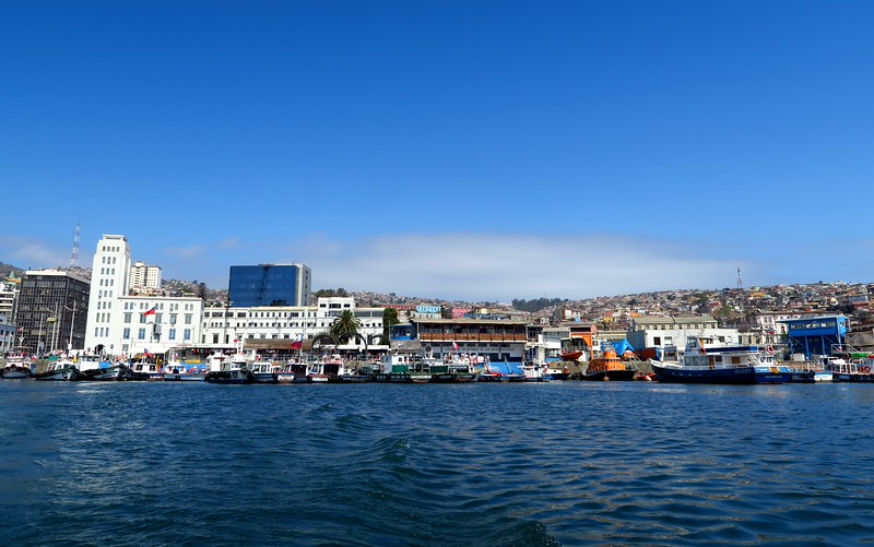 Harbour tour of Valparaiso, Chile by boat with views of the city from a unique water level perspective