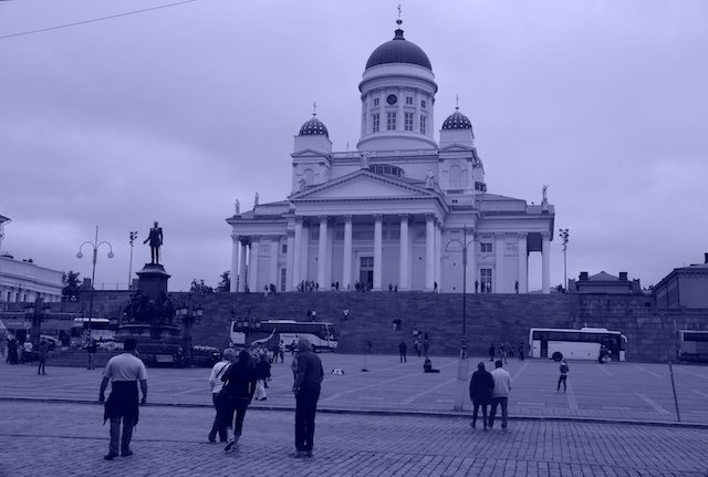 Helsinki Cathedral in Senate Square, one of the city’s most iconic landmarks located within walking distance from Hotel Katajanokka in Finland. The neoclassical architecture and central square make it a must-visit attraction for travelers exploring Helsinki on foot