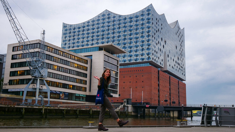 How to Spend 24 Hours in Hamburg, Germany Travel Guide (1-Day Travel Itinerary)