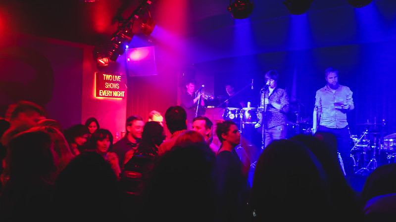 Live performance on stage in London at Blues Kitchen sets the mood and the scene for nightlife fun