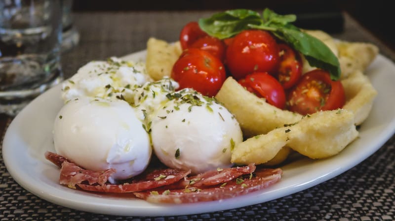 Pompei has a small city feel but lots of restaurants with macro views of local cheeses, meats, dumplings and vegetables on offer Pompei has a small city feel but lots of restaurants with macro views of local cheeses, meats, dumplings and vegetables on offer