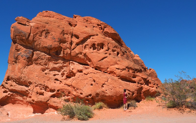Postcards from Valley of Fire: Taking a Day Trip From Las Vegas to Fire State Park, Nevada
