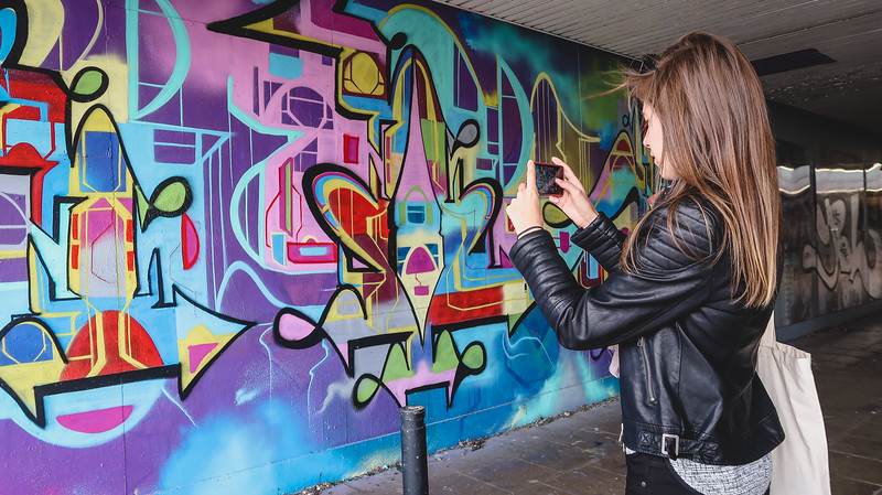 Street art tour in East Croydon with. That Backpacker Audrey Bergner snapping photos to capture all of the artsy moments 