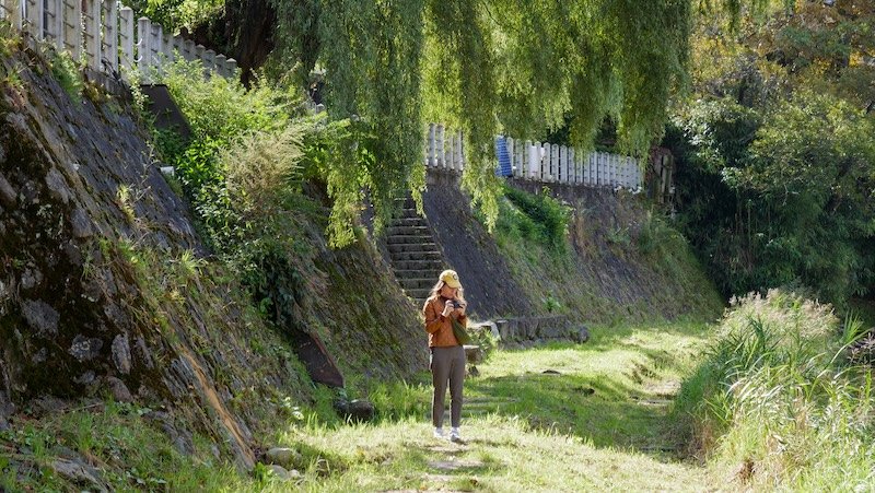 Takayama is best explored on foot to explore natural beauty details as highlighted by That Backpacker Audrey Bergner 