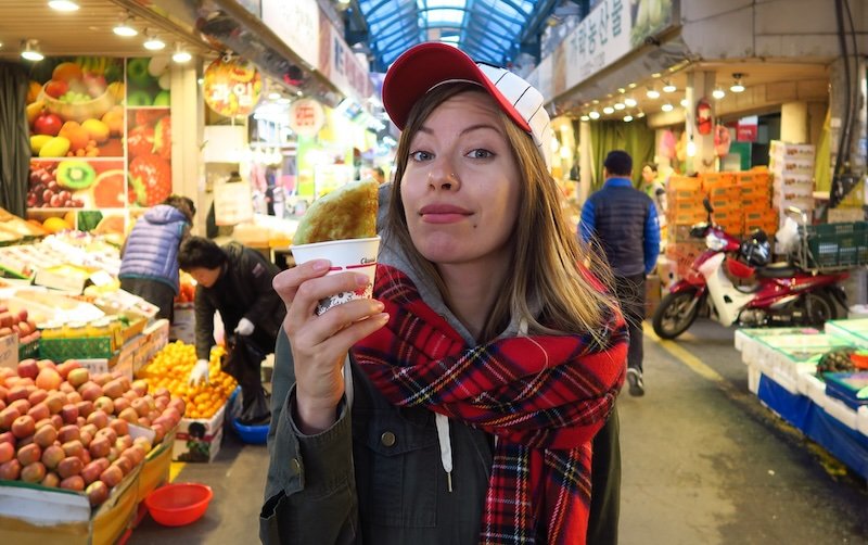 That Backpacker Audrey Bergner dressed warm to eat Korean street food in Seoul, Korea 
