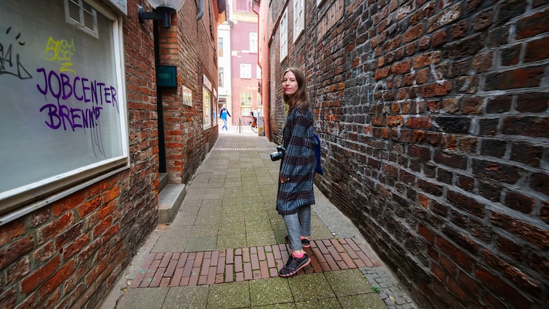 That Backpacker Audrey Bergner exploring backalleys in Lüneburg, Germany 