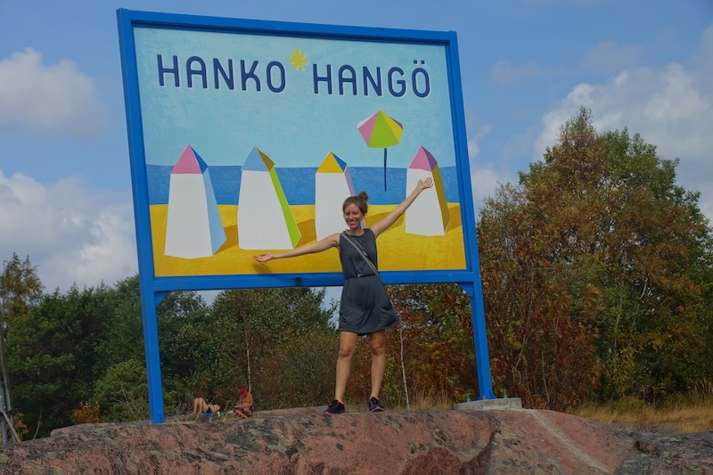 That Backpacker Audrey Bergner presenting Hanko, Finland signboard That Backpacker Audrey Bergner presenting Hanko, Finland signboard
