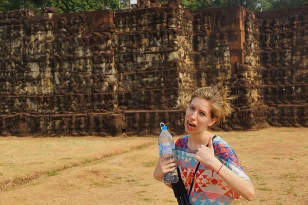 That Backpacker Audrey Bergner suggesting that you bring water to the temples of Angkor!