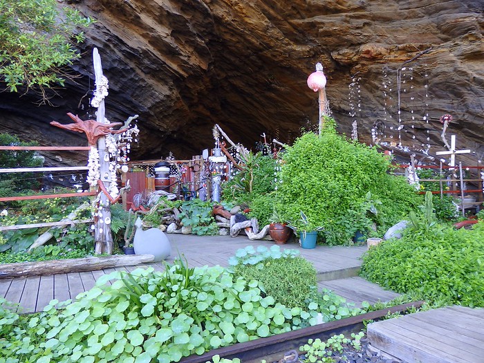 The entrance to the quirky attraction known as Kaaiman's Grotto in Wilderness in South Africa