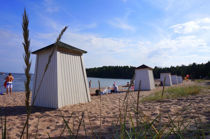 The wooden beach huts in Hanko, Finland are such an iconic part of Finnish beach culture 