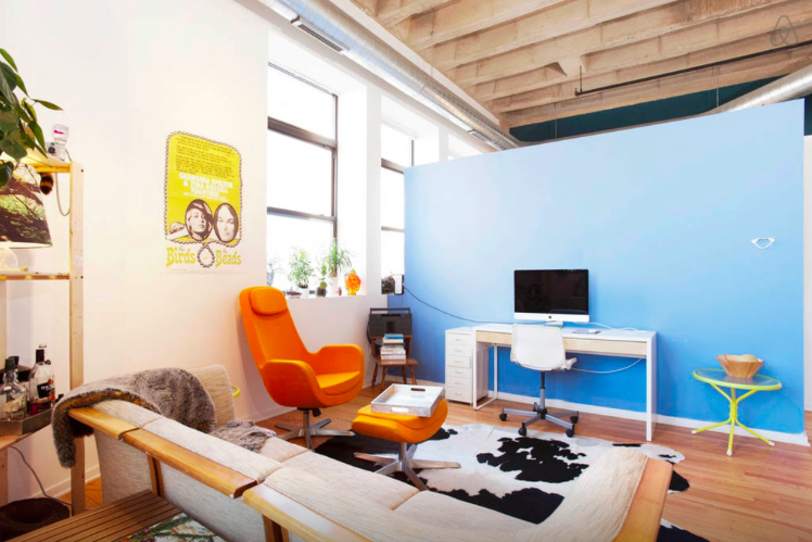 Using AirBnB Guide For Travelers: How It Works And Why I Love It Using AirBnB in Chicago
