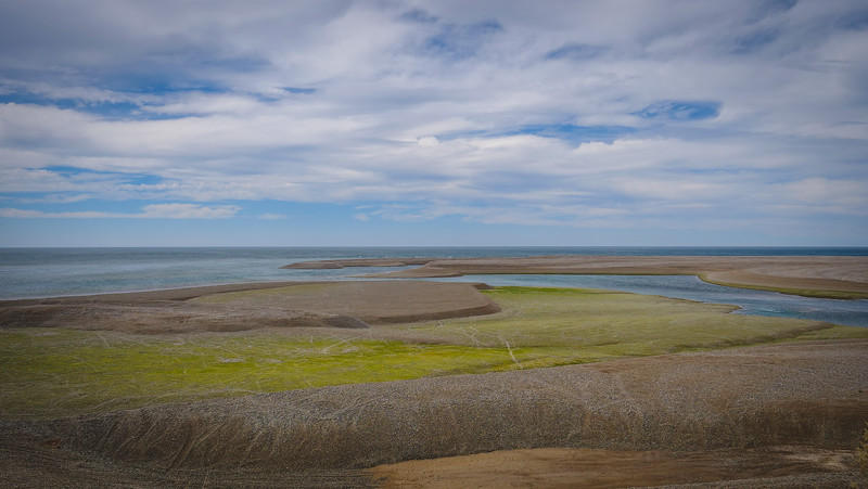 Views of Caleta Valdés rugged scenery at its finest and wildest in Patagonia, Argentina 
