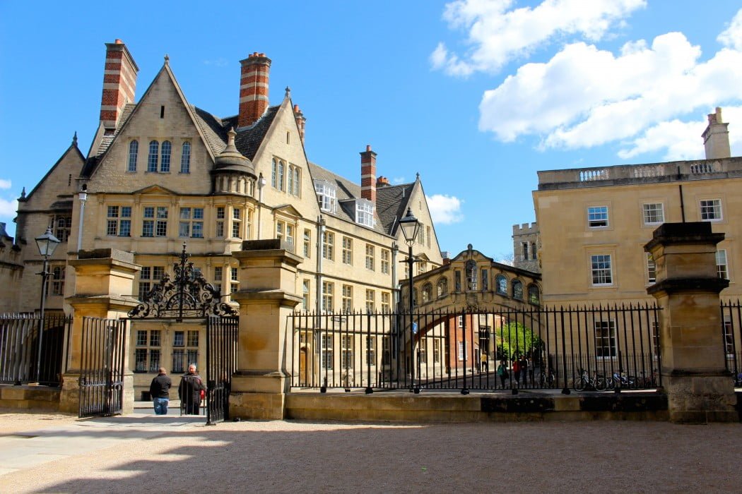 Visiting Oxford, England as a day trip from London is one of the top to consider for architecture 