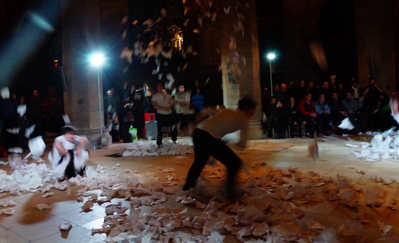 Wanderland Scotland performance paper throwing in Edinburgh, Scotland 