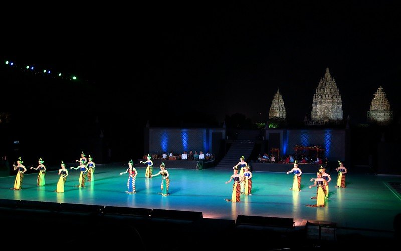Watching the Ramayana Ballet at Prambanan Temple in Indonesia for a mesmerizing show 